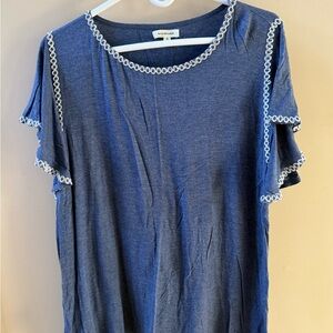 1x Max Studio Blue Top with White Trim